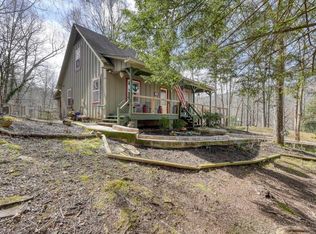 124 Cold Branch Ln, Hayesville, NC 28904