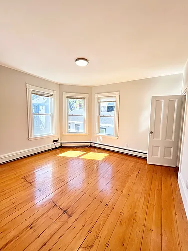 1 Folsom Ave #3 Photo 1
