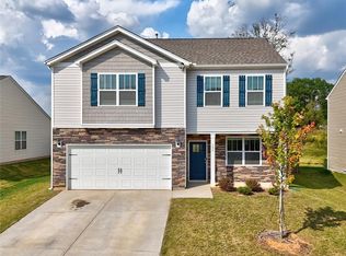 192 Slateford Cir, Piedmont, SC 29673
