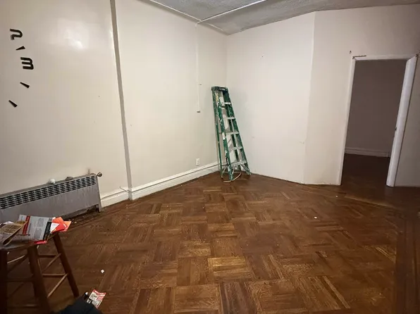 162 East 40th Street image 6 of 10