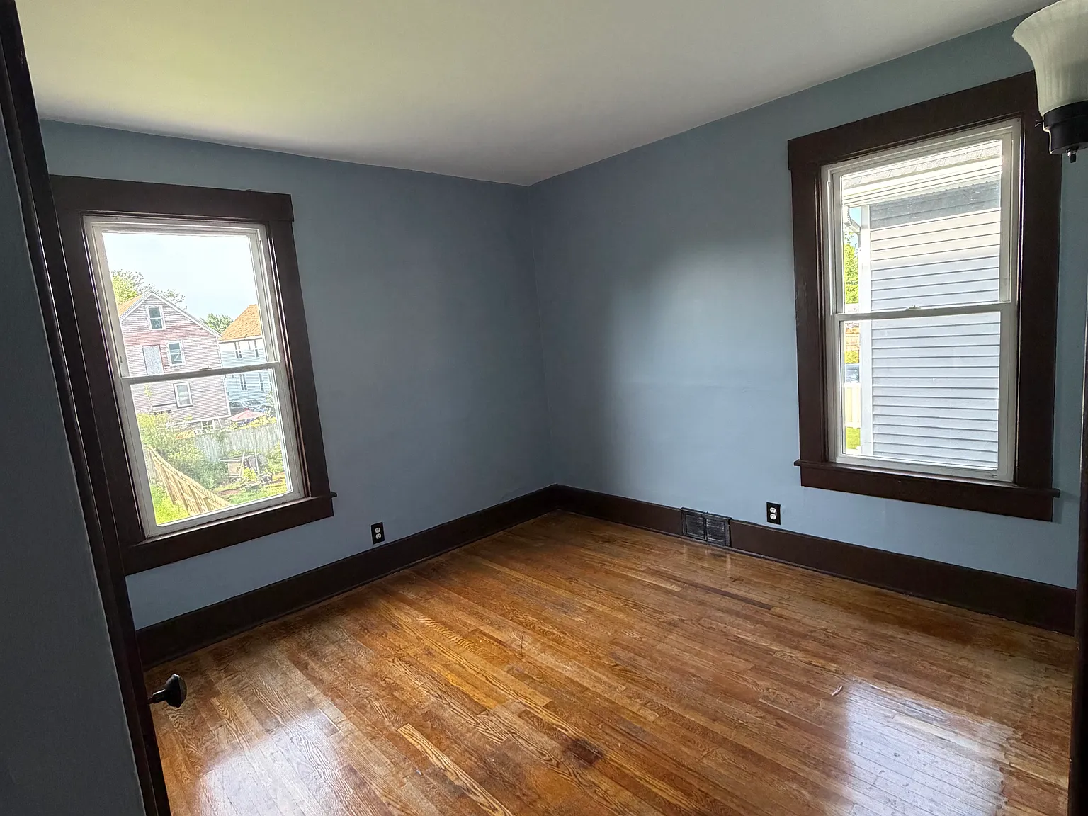 3 bed, 1381 sqft, $1,500 — Photo 4