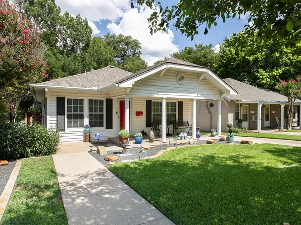 1605 Virginia Pl, Fort Worth, TX 76107