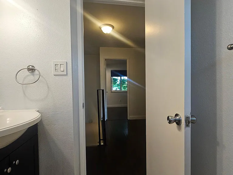 8901 Salmon Falls Dr #C — Photo 25