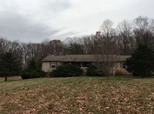 1025 Greenspring Rd, York, PA 17406