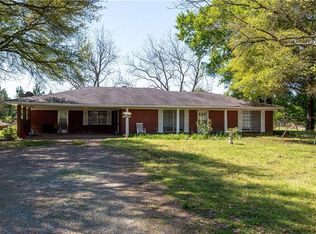 496 Chalybeate Springs Rd, Plain Dealing, LA 71064
