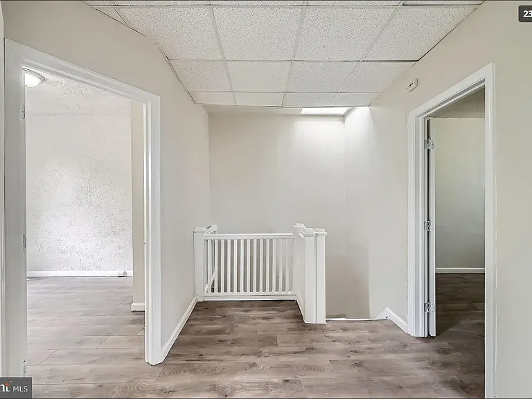 118 N Hilton St — Photo 21
