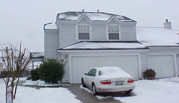 1st image of 6202 Oakglen Dr
