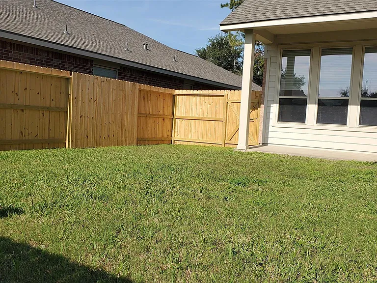 2814 Silver Point Ln — Photo 27