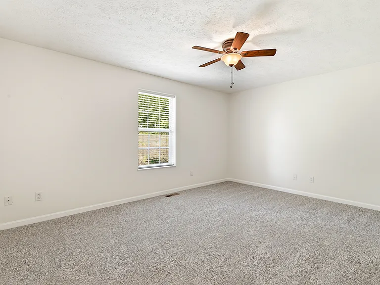 1690 River Bend Rd — Photo 35