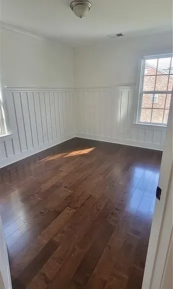 1701 Heights Cir NW — Photo 5