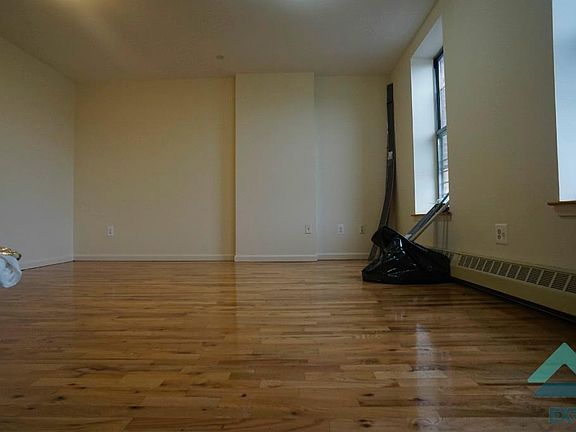 3rd image of 468 Bushwick Ave APT 3B
