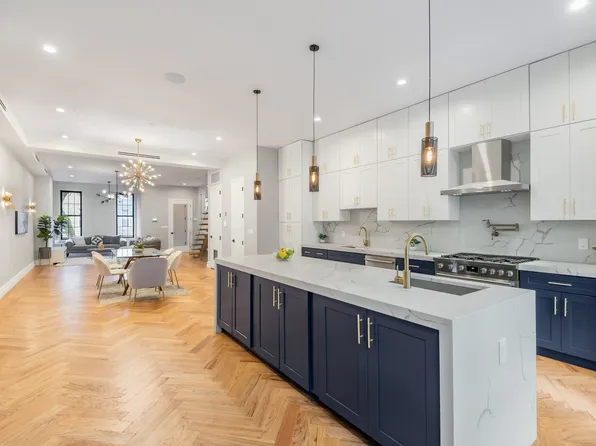 79 Weirfield St, Brooklyn, NY 11221