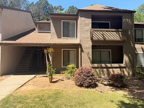 225 Seasons Pkwy Photo 1