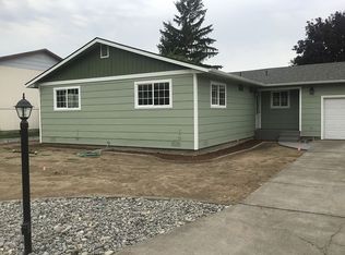 1806 Oak St, Milton Freewater, OR 97862