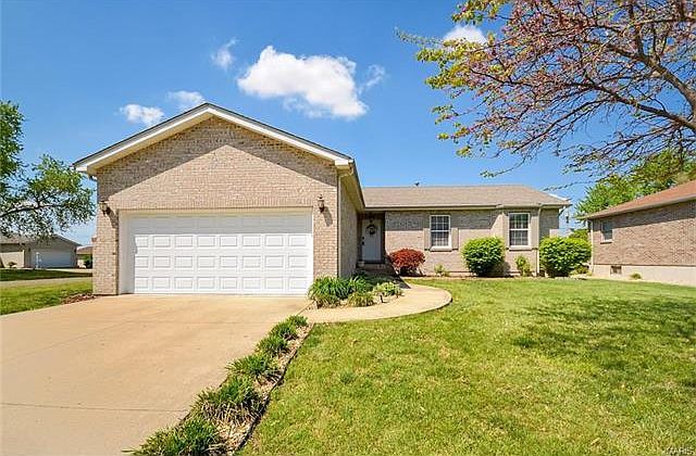 1st image of 148 Cynthia Ln