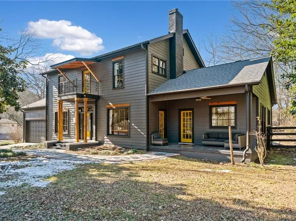 634 S Main St, Jasper, GA 30143