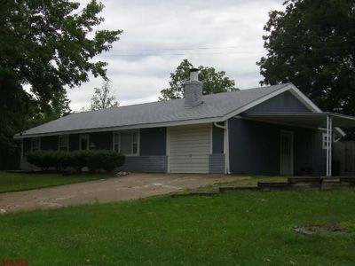 402 Pershing Dr, Warrenton, MO, 63383