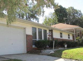 3847 Horn Ave, Alton, IL 62002