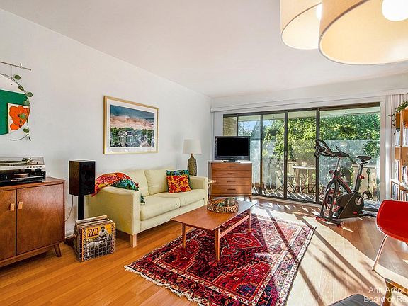 2nd image of 2132 Pauline Blvd APT 305