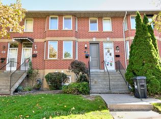 399 Perth Ave, Toronto, ON M6P3Y5