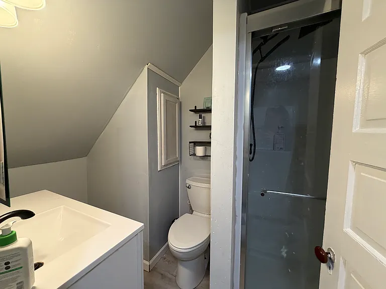 full bathroom with standup shower