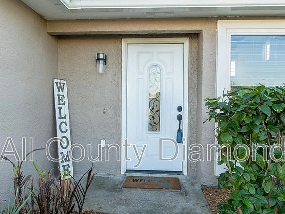 3rd image of 2721 Ravenwood Ct