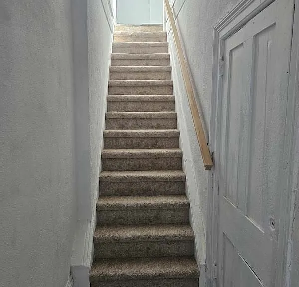 250 Anderson Ave — Photo 2
