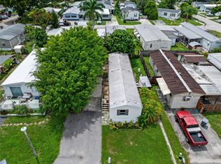 11908 Cove Pl, Boca Raton, FL 33428