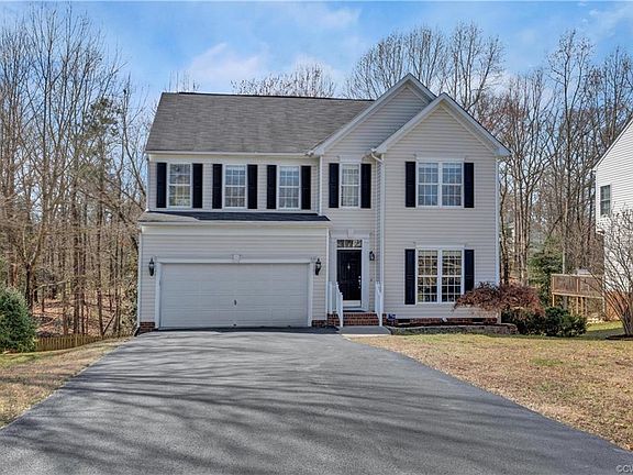 2nd image of 8313 Mendenhall Pl