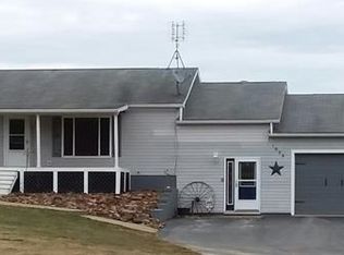 1939 Arcadia Rd, Cherry Tree, PA 15724