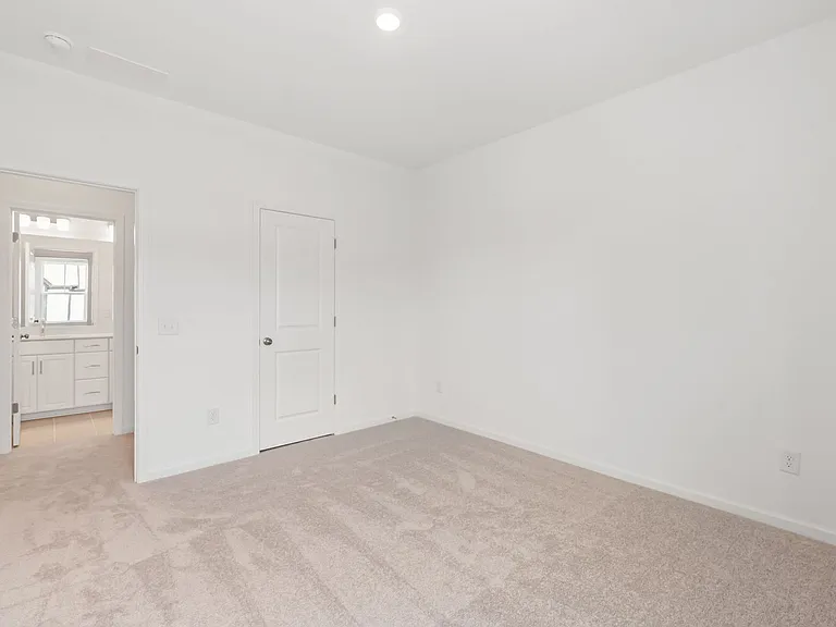 204 Silver Fleet Dr — Photo 34