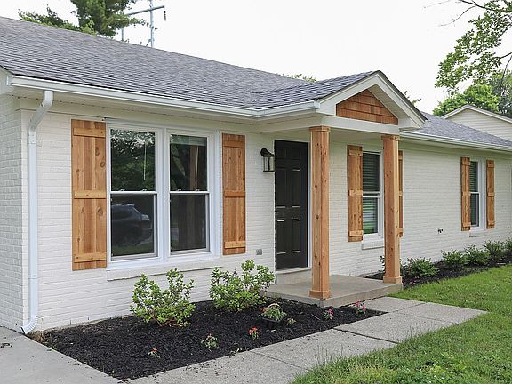 4th image of 3809 Forest Green Dr
