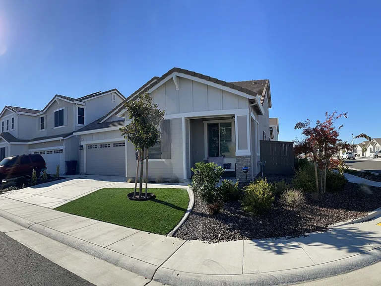 5057 Whirlabout St — Photo 2