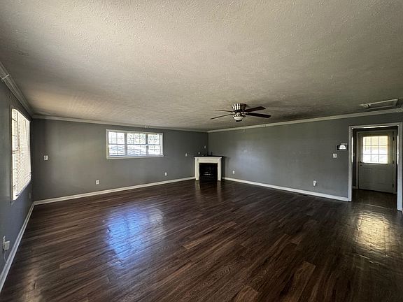 4th image of 1112 Shoaf Rd