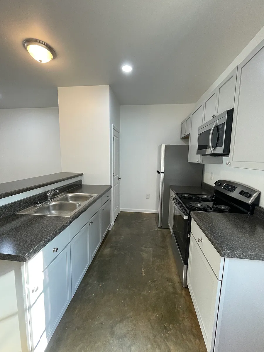 Building Photo - 312 Washington Cir
