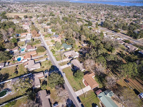 4th image of 3705 Mateo Pl