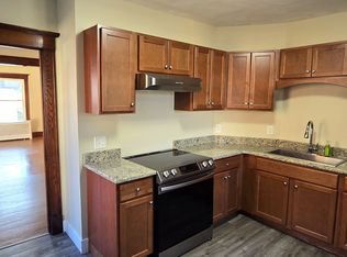 39 W School St #A, Westfield, MA 01085