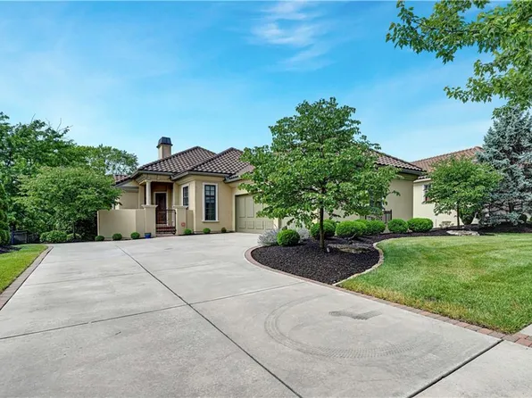 3313 W 138th St, Leawood, KS 66224