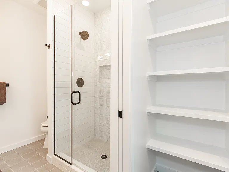 4204 Ravalli St #205 — Photo 24