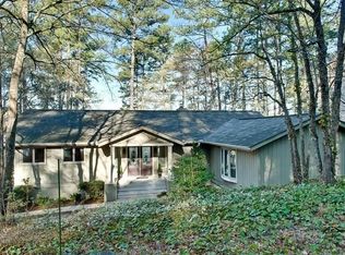 538 Long Reach Dr, Salem, SC 29676