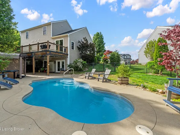 10200 Hornbeam Blvd, Louisville, KY 40228