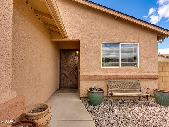 2nd image of 6015 N Applesauce Ct