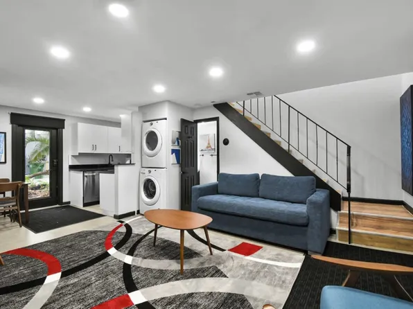 621 NE 28th St, Fort Lauderdale, FL