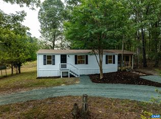 1103 Lasley Ln, Louisa, VA 23093