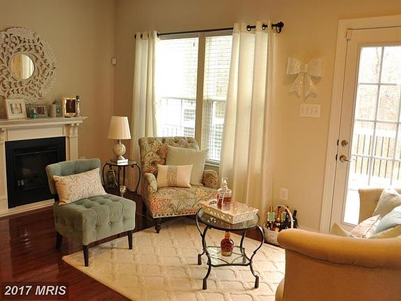 2nd image of 7226 Dorchester Woods Ln