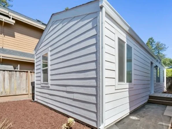 217 Berry St #3, Santa Cruz, CA 95060