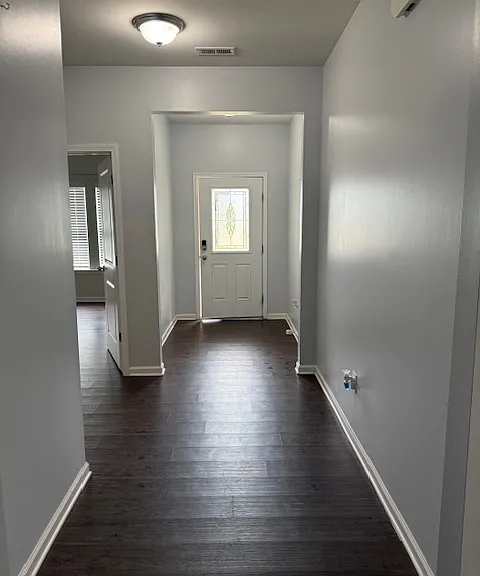 2705 Spring Valley Dr — Photo 12