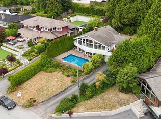 1725 Rosebery Ave, West Vancouver, BC V7V 2Z5