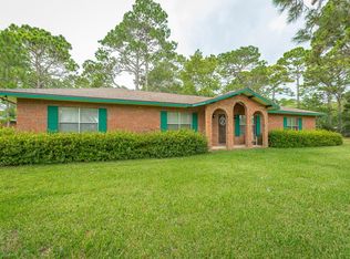 360 River Rd, Carrabelle, FL 32322