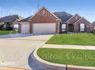 9016 NW 79th Ter, Yukon, OK 73099